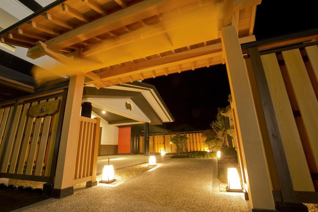 Takamiya Ryokan Beni Tozava Kültér fotó